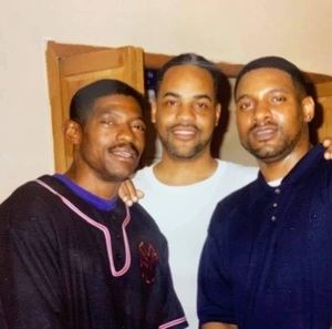 Meet your Posher, Kenneth